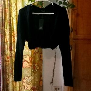 Women's medium black cropped cardigan.